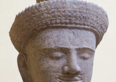 Tête de divinité : Shiva ?